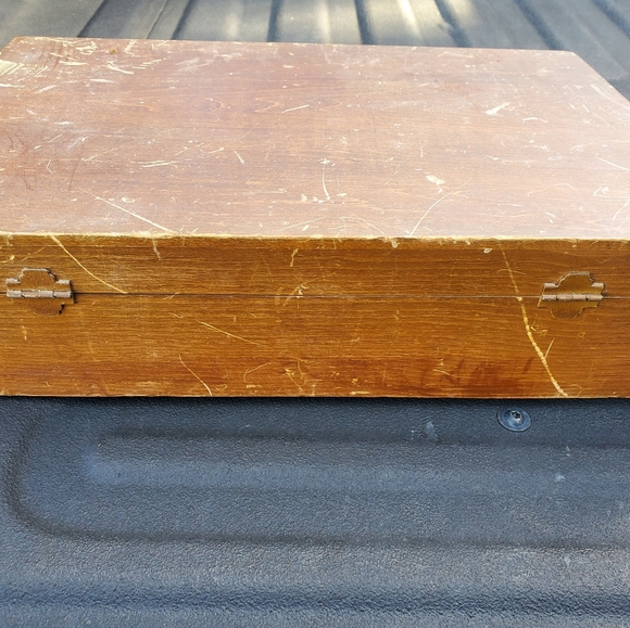 W.M Rogers Silverware Set - Picture 4 of 7